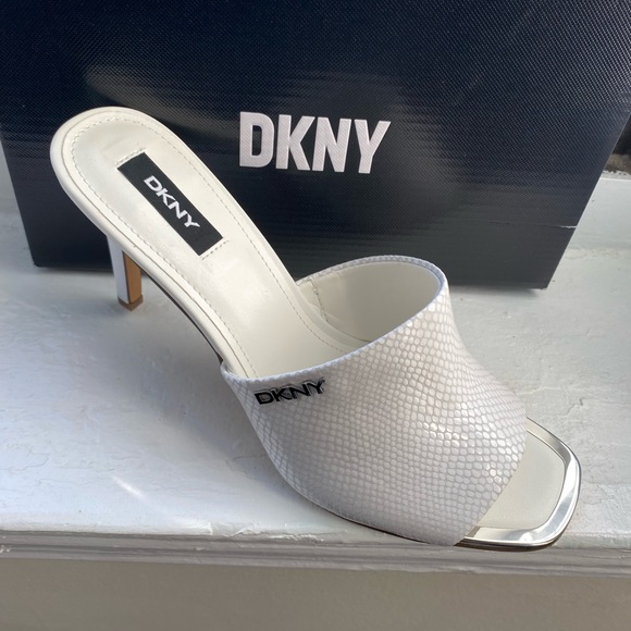 Dkny Glzd Print White - Picture 2 of 5